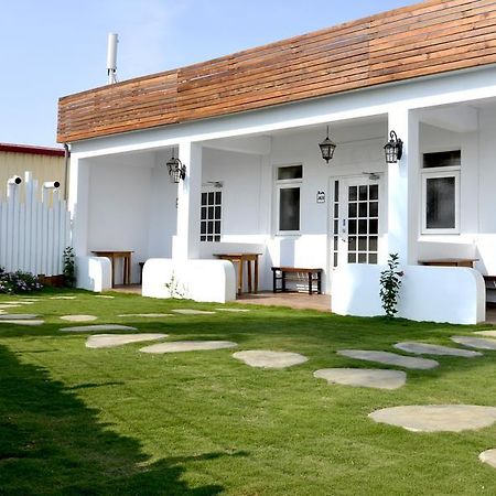 Love Summer Hostel Kenting Buitenkant foto