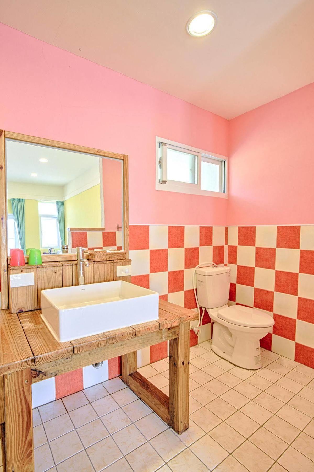 Love Summer Hostel Kenting Buitenkant foto
